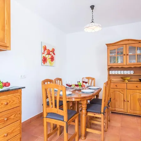 Villa Sirenita By